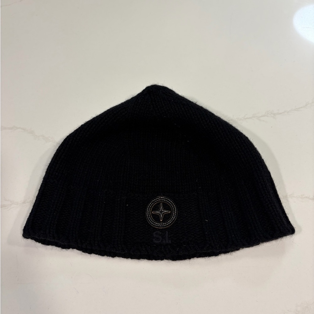 Stone Island Black Ribbed Beanie